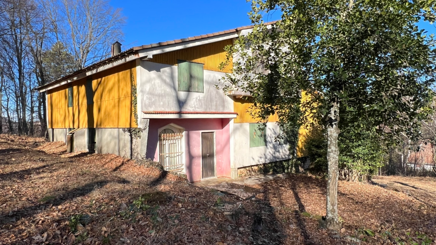 casa indipendente in vendita a Sassello in zona Piampaludo