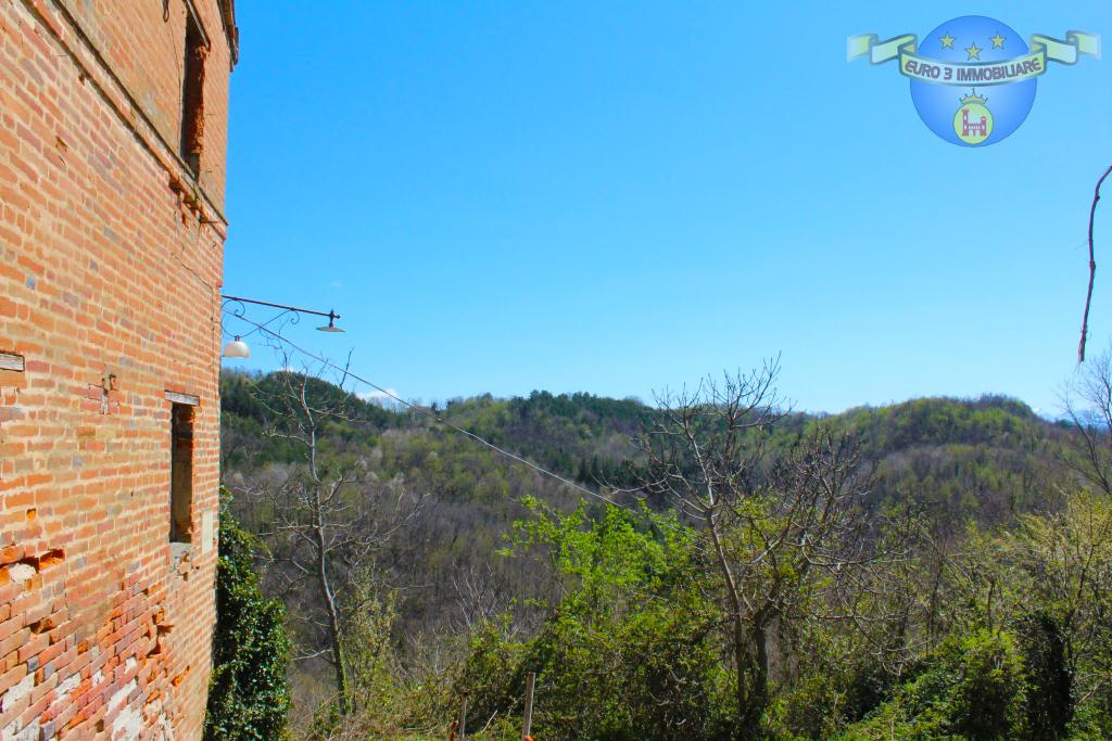casa indipendente in vendita ad Amandola