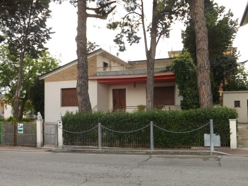 casa indipendente in vendita a Trecastelli in zona Monterado