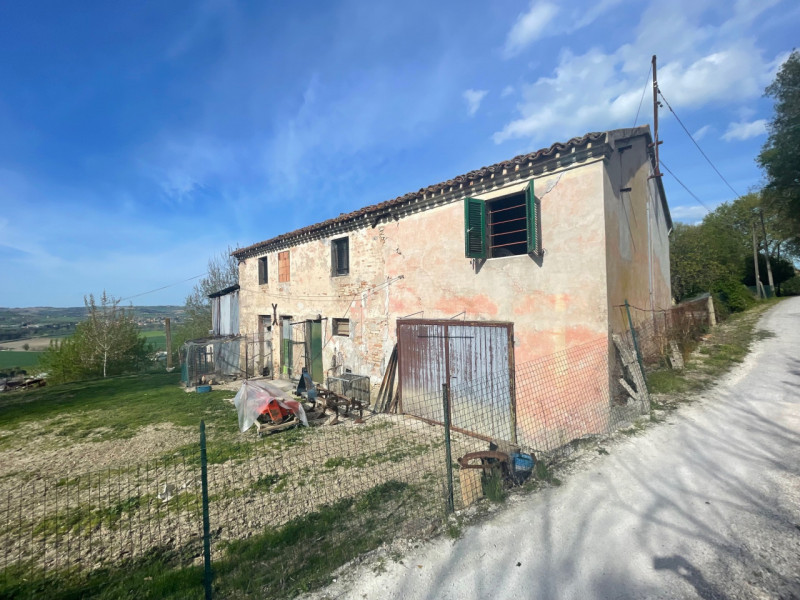 casa indipendente in vendita a Senigallia in zona Filetto