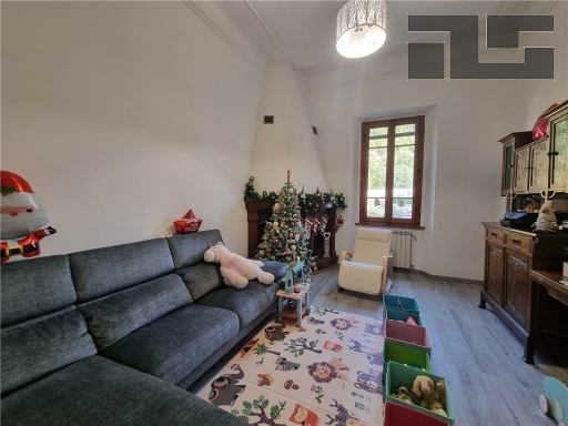 casa indipendente in vendita a Fiesole in zona Compiobbi