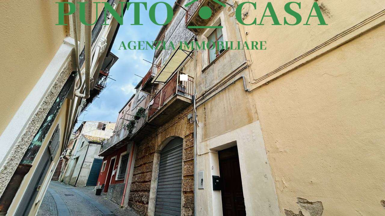 casa indipendente in vendita a Lamezia Terme in zona Sambiase