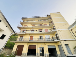 Appartamento, Pizzo, 3 camere, 1 bagno, 134mq