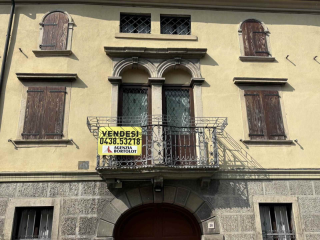 Palazzina, Vittorio Veneto, 3 camere, 340mq