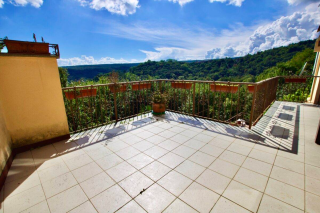 Casa semindipendente, Netro, 168mq