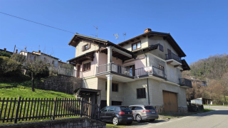 Villa, Netro, 3 camere, 250mq