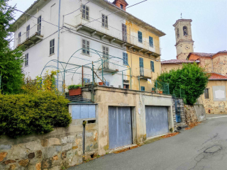 Casa indipendente, Pettinengo, 6 camere, 360mq