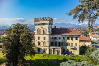 Villa, Lessona, 3200mq