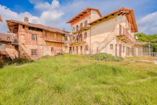 Villa, Lessona, 336mq