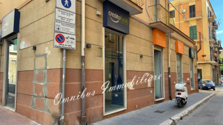 Locale commerciale, Foggia, 138mq